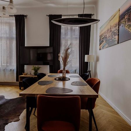 Golden Pearl - Main Square, 100 Sqm, 4 Rooms Краків Екстер'єр фото