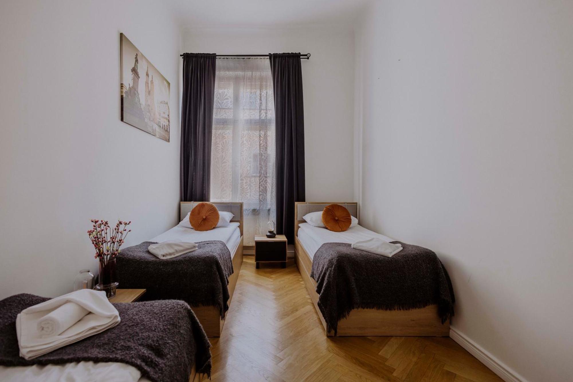 Golden Pearl - Main Square, 100 Sqm, 4 Rooms Краків Екстер'єр фото