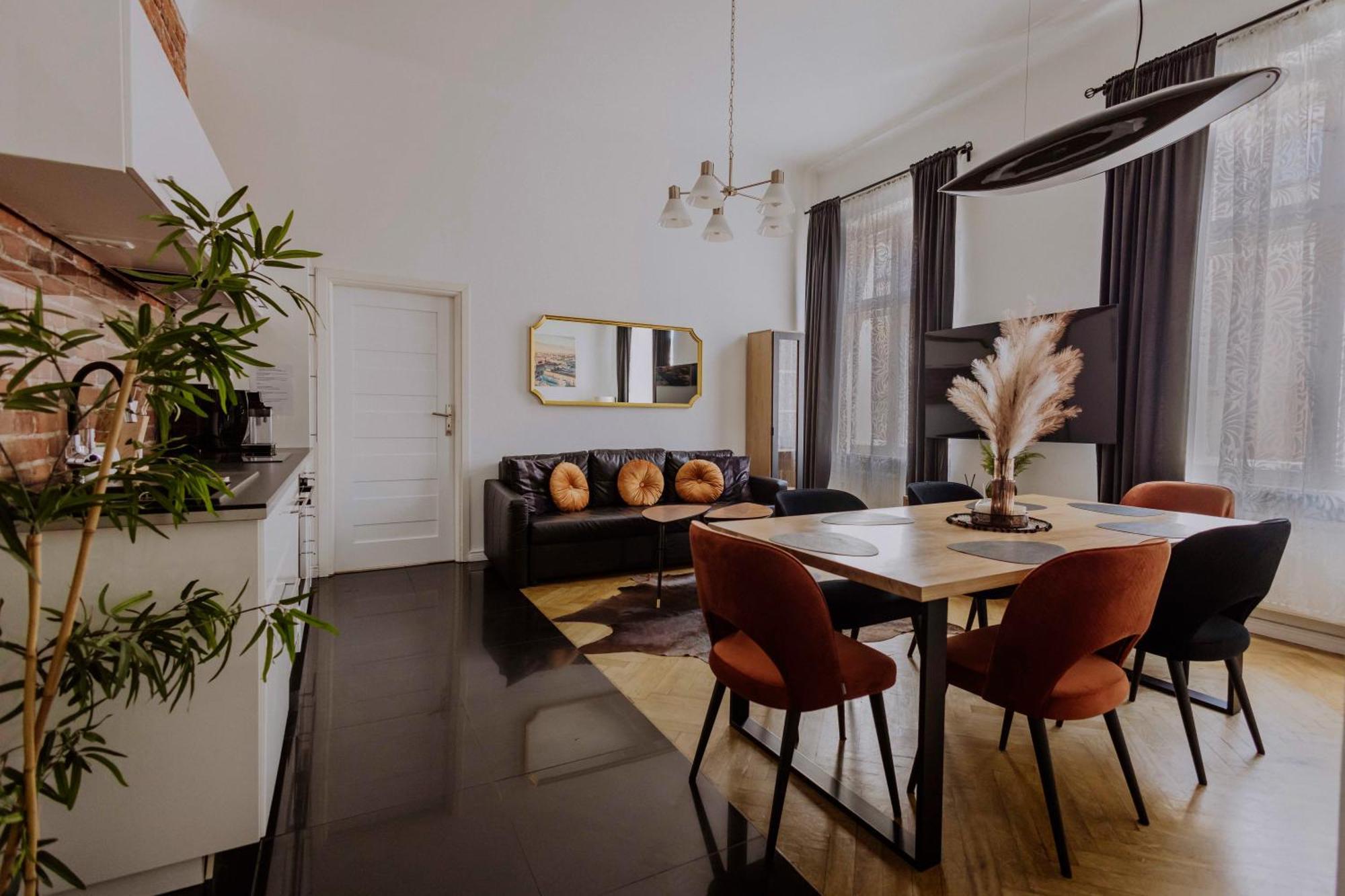 Golden Pearl - Main Square, 100 Sqm, 4 Rooms Краків Екстер'єр фото