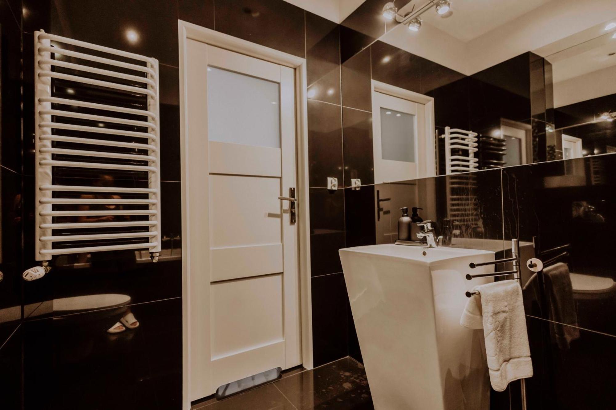 Golden Pearl - Main Square, 100 Sqm, 4 Rooms Краків Екстер'єр фото