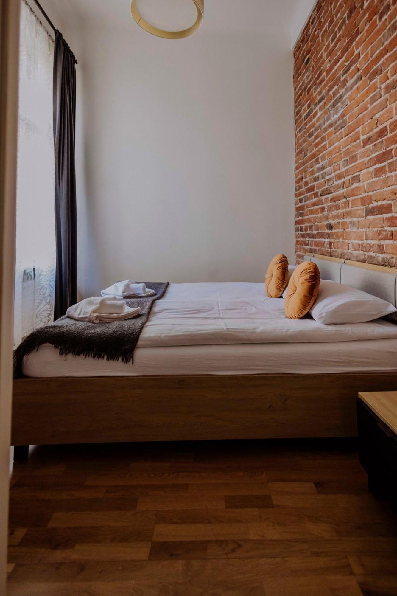 Golden Pearl - Main Square, 100 Sqm, 4 Rooms Краків Екстер'єр фото