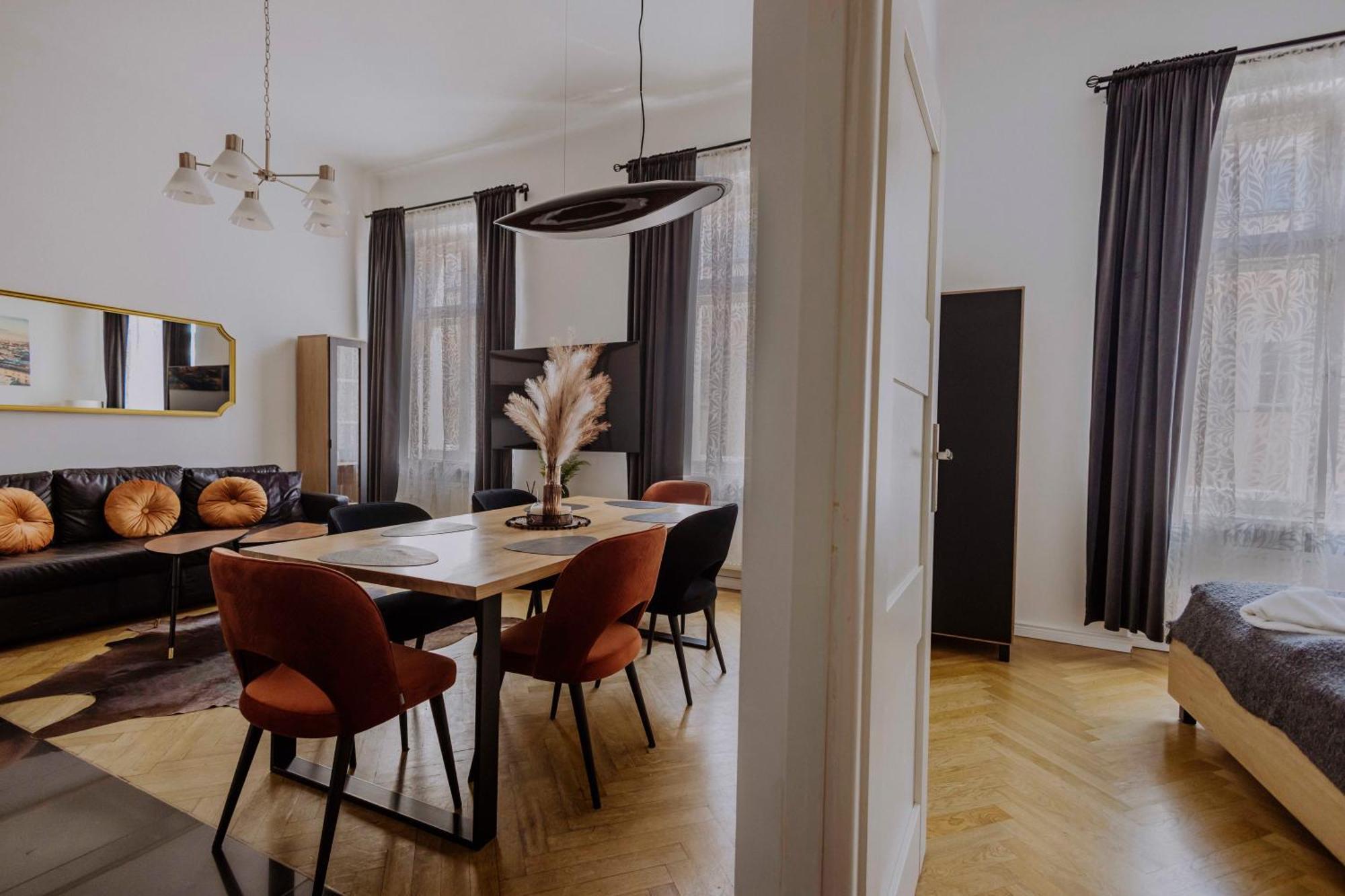 Golden Pearl - Main Square, 100 Sqm, 4 Rooms Краків Екстер'єр фото